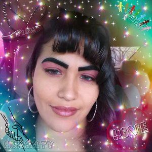 Meet your Posher, Suzy